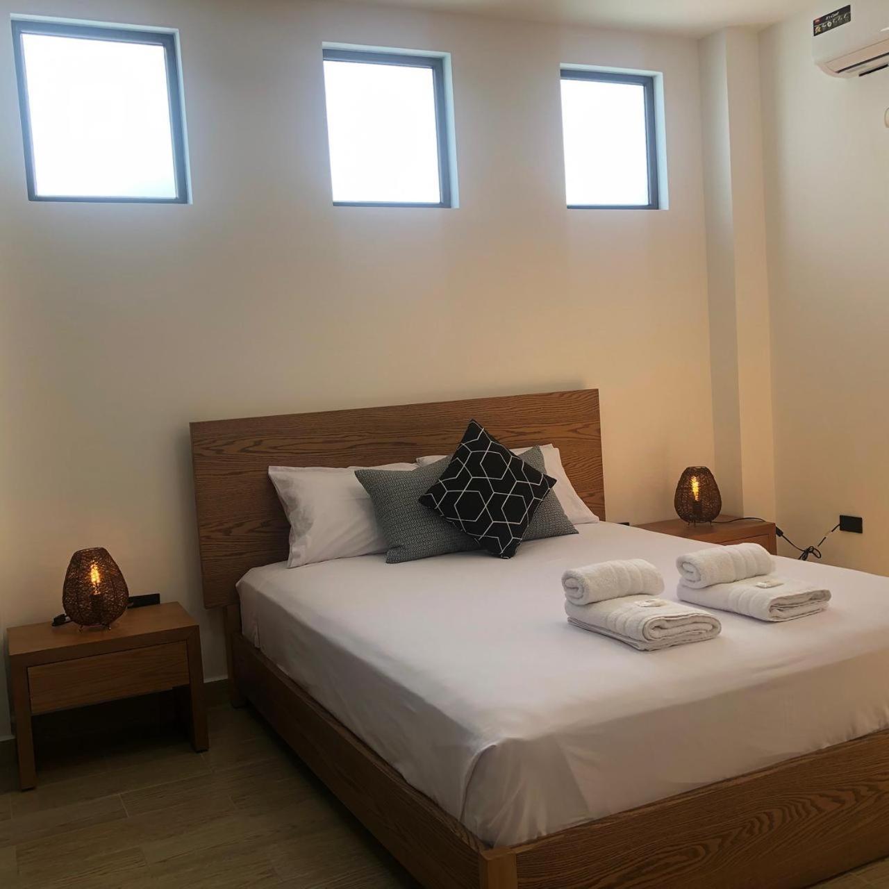 Suites En El Paraiso San Cristobal Galapagos Пуерто-Бакерісо-Морено Екстер'єр фото